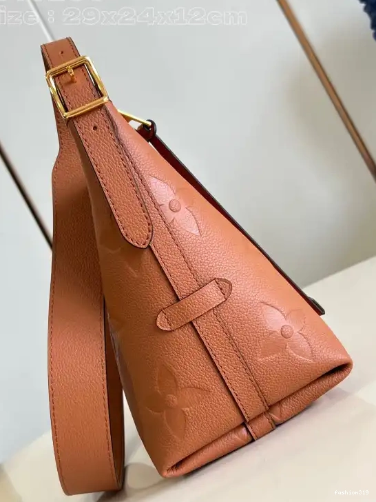 CARRYALL PM-29*24*12cm LOUIS VUITTON 0426